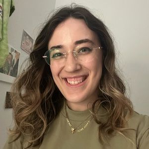 Meet your Posher, Rebekah